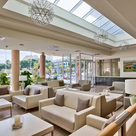 Hotel Santana &