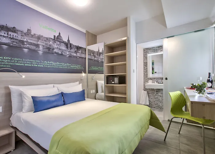 Otel Santana & St. Paul's Bay