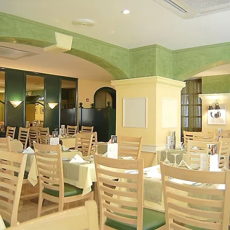 桑塔纳酒店 酒店