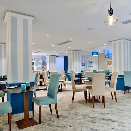 Hotel Santana
