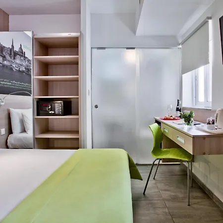 Santana & Hotel 4*