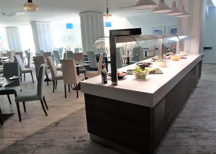 Santana & 4* セント・ポールズ・ベイ