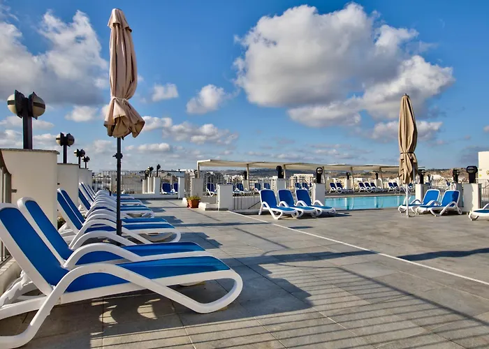 Santana & 4* St. Paul's Bay