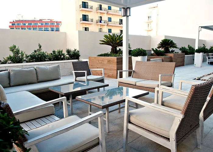 Santana & St. Paul's Bay