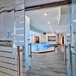 Otel Santana &