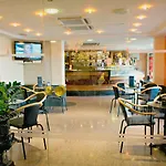 Otel Santana & 4*