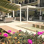 Otel Santana &