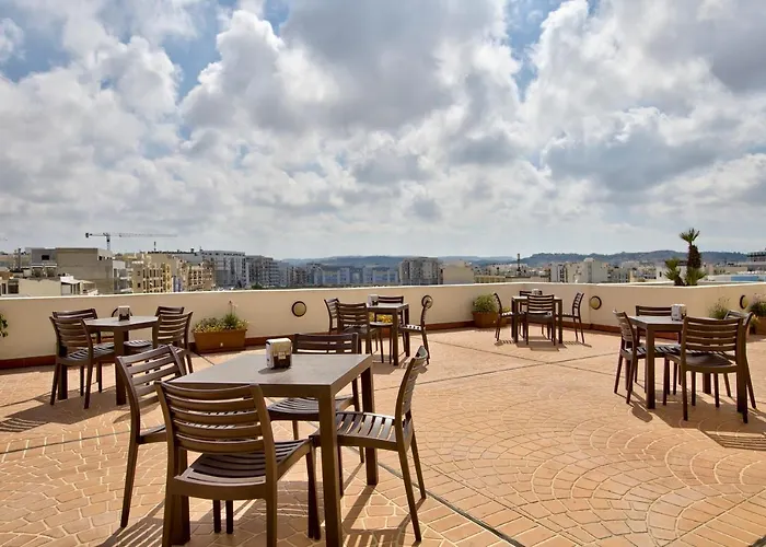 Santana & St. Paul's Bay